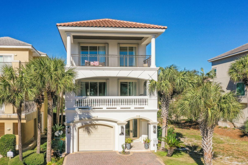 Silver Ocean Manor