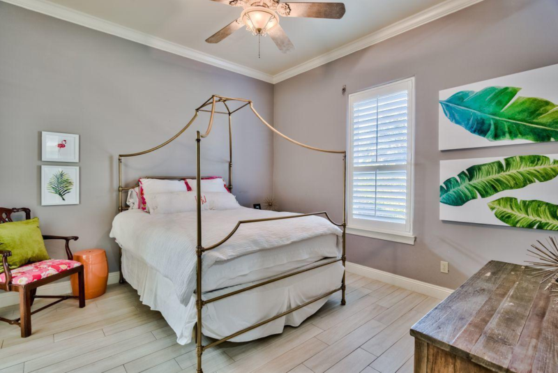 Silver Ocean Manor
