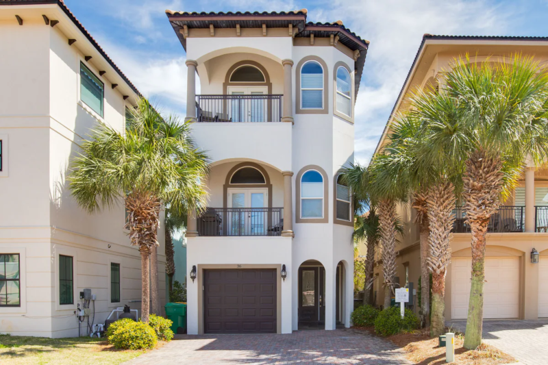 Palazzo by the Sea